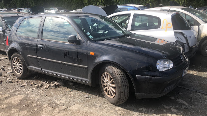 Aperçu des activités de la casse automobile AUTO PIECES 22 située à LANNION (22300)